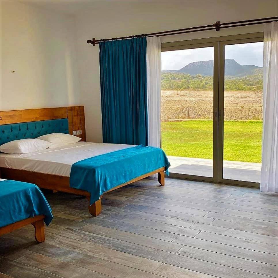 Tekos Golden Hill Hotel & Restaurant At Karpaz Agios Sergios Екстериор снимка